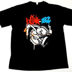 BLINK 182 T-shirt